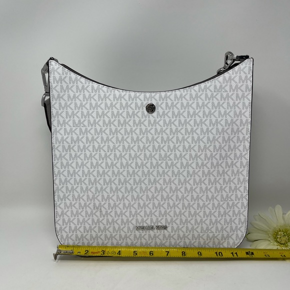 Michael Kors Briley Large Messenger and Wallet - Picture 3 of 16